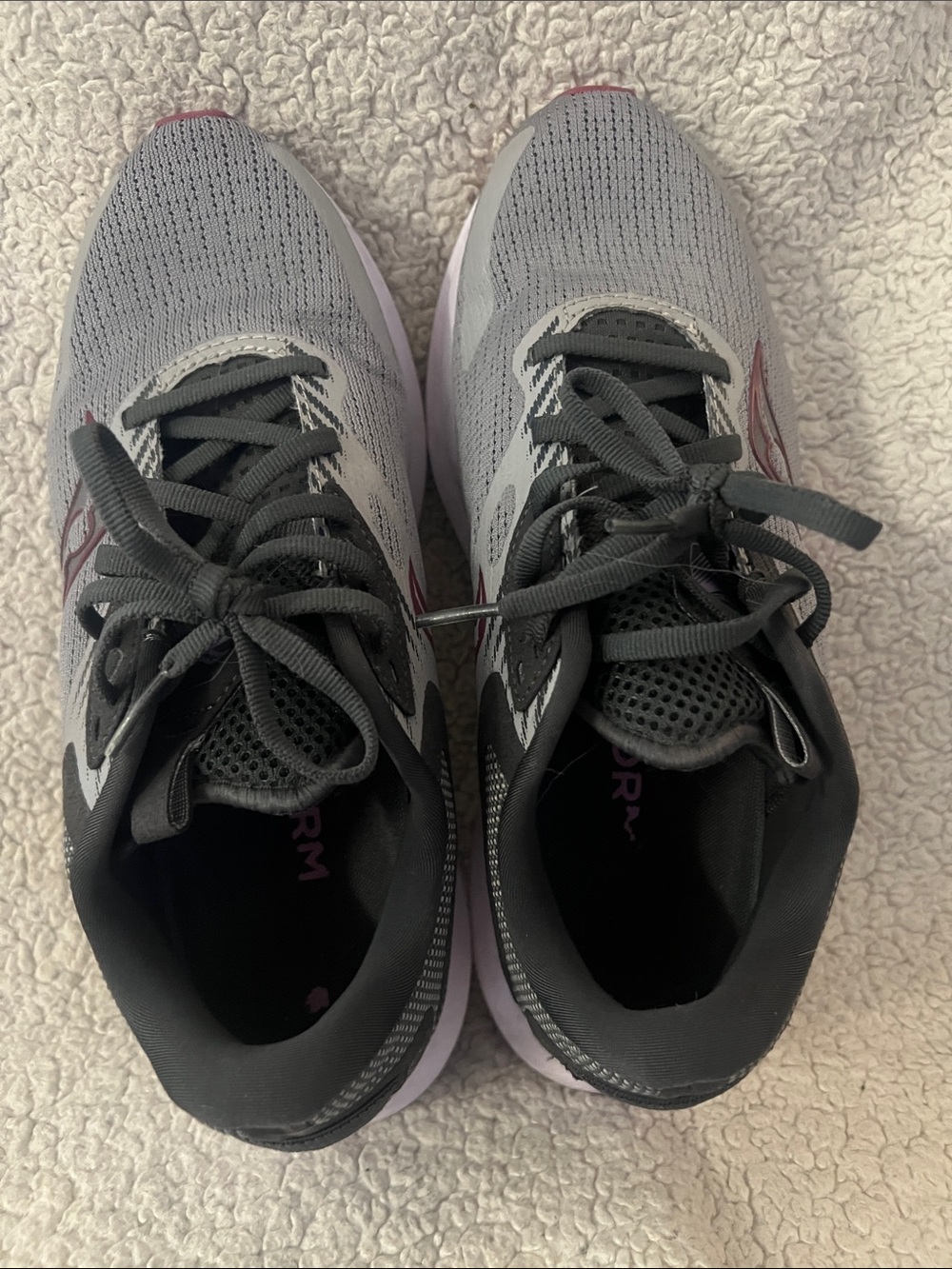 Saucony Axon running shoe